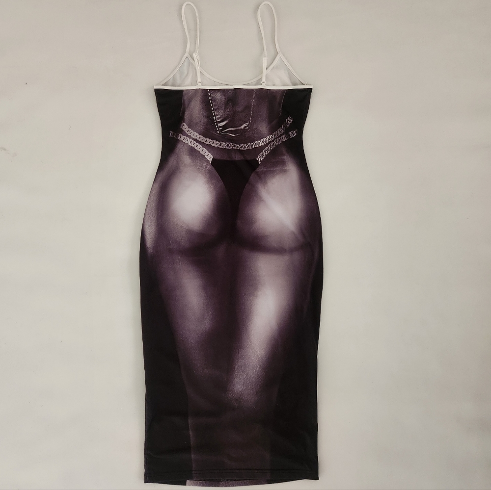 SHEIN Woman Figure Graphic Print Bodycon Maxi Dress - Picture 8 of 14